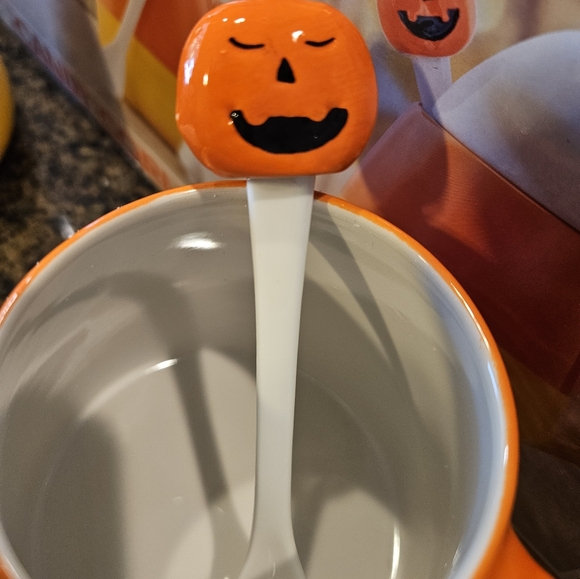 Mr. Halloween Candy Corn Mugs - Picture 8 of 9